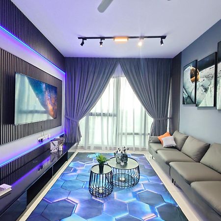 Apartamento Southkey Mosaic By Antlerzone Johor Bahru Exterior foto
