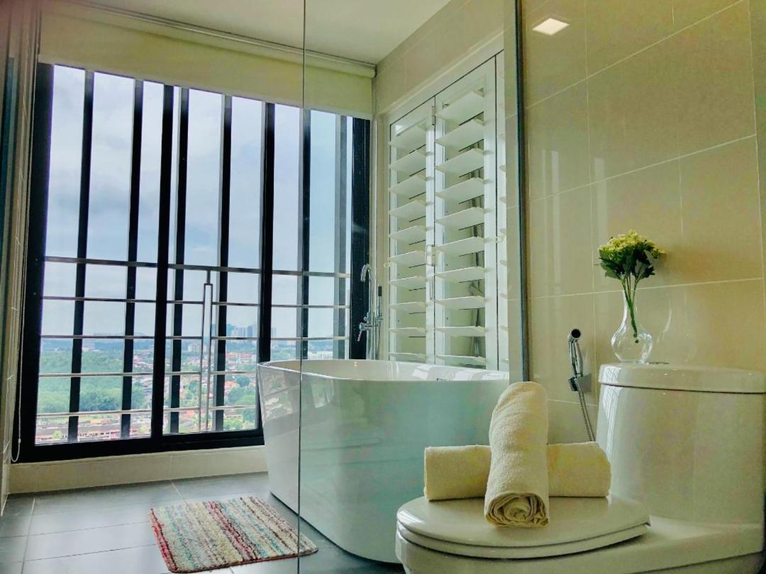 Apartamento Southkey Mosaic By Antlerzone Johor Bahru Exterior foto